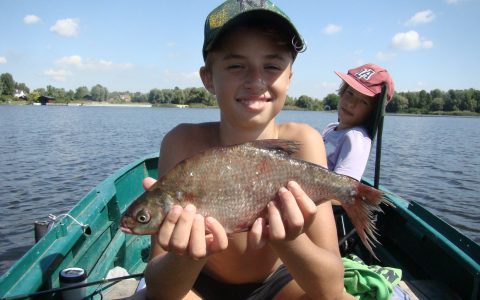 Рыбалка в черте Киева и ниже по Днепру